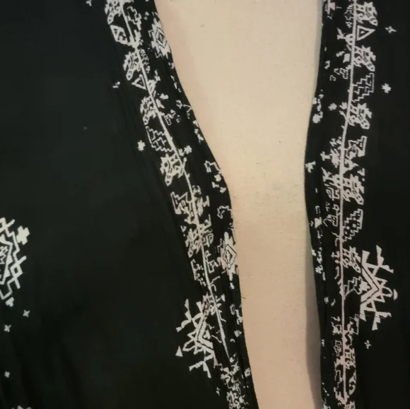 Rue + Kimono One Size - Picture 3 of 4